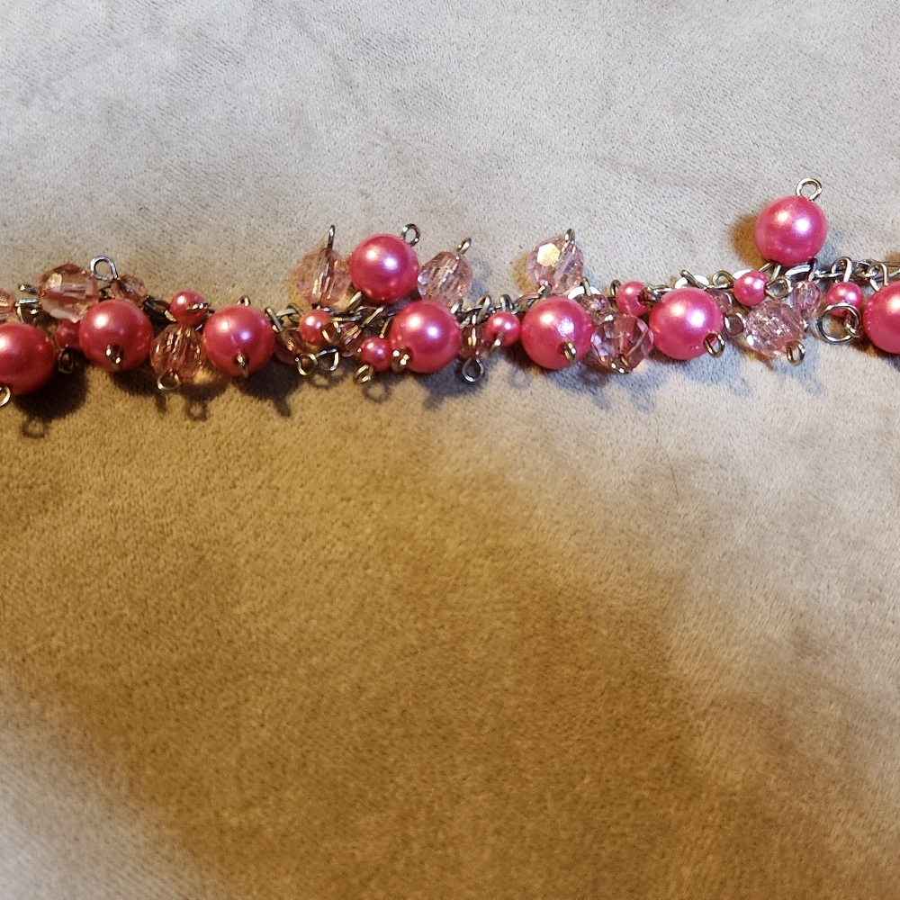 Elegant Pink Beaded Bracelet